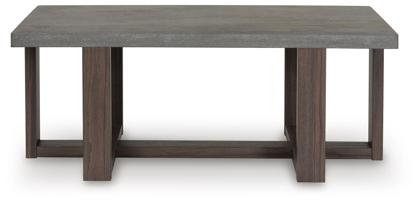 Dynnford Occasional Table Set (3/CN)