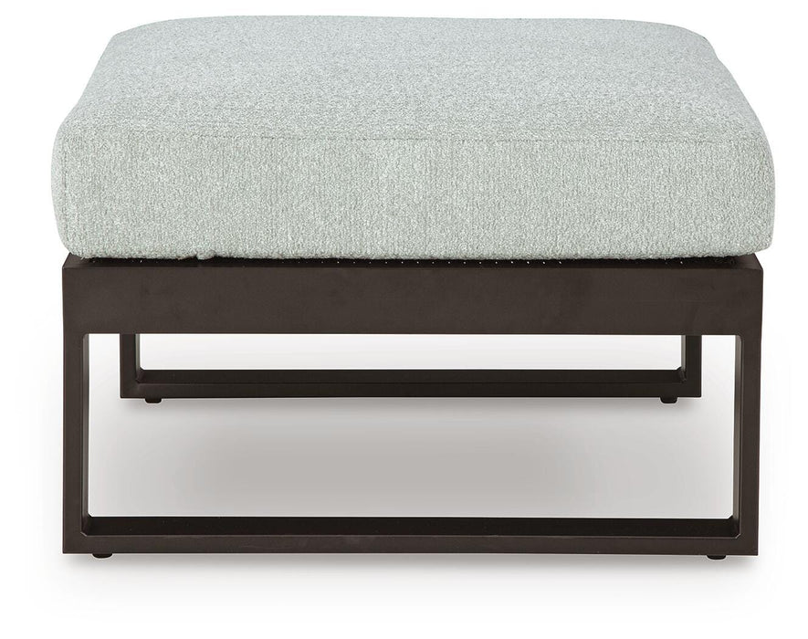 Beachloft 4-Piece Outdoor Sectional