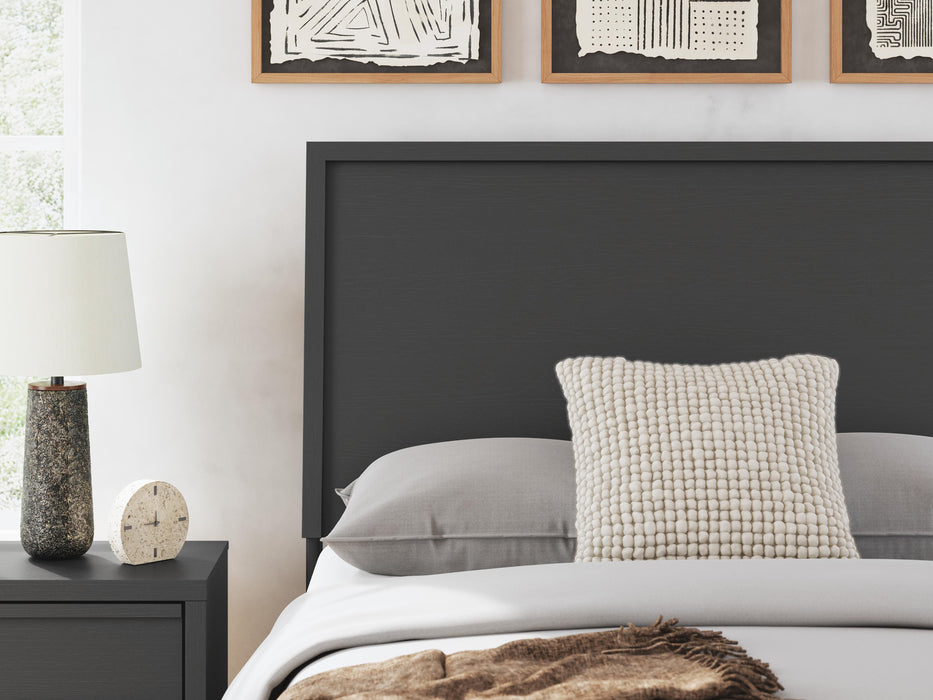 Danziar Full Panel Bed