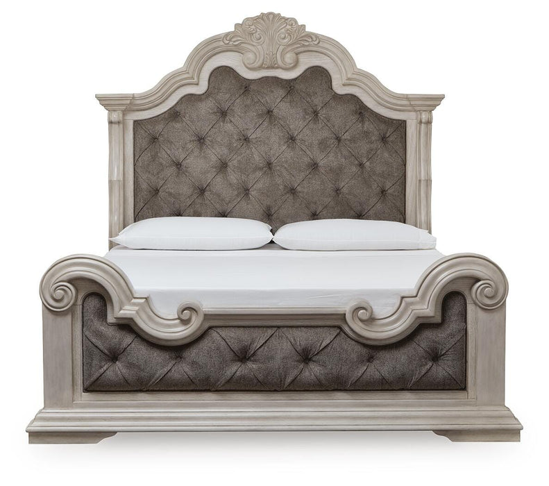 Bruchandi King Upholstered Panel Bed