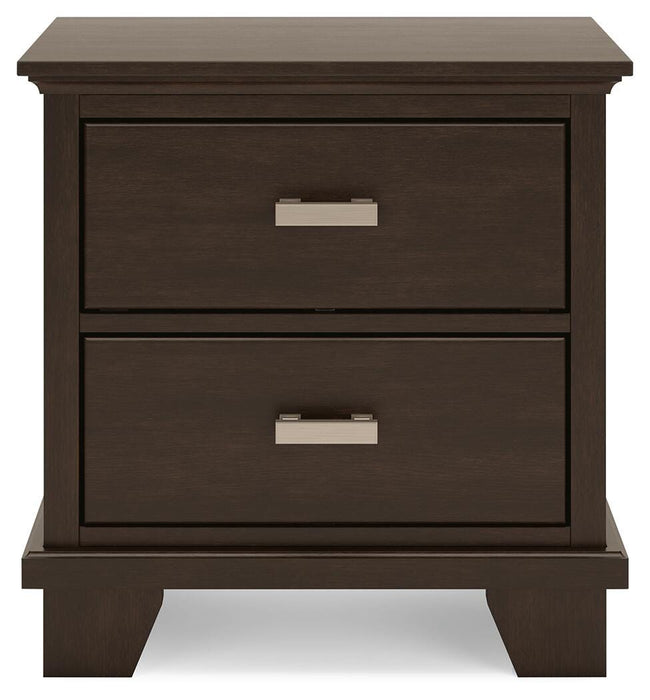Covetown King Panel Bed with Mirrored Dresser and Nightstand