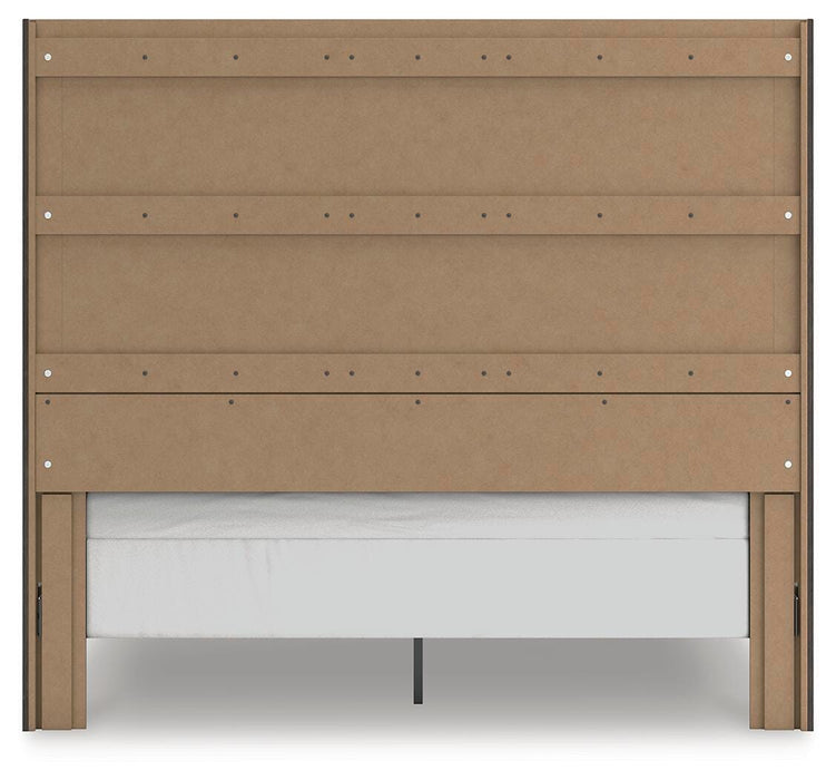 Fraluna King Panel Bed, Dresser, Mirror, Chest and Nightstand