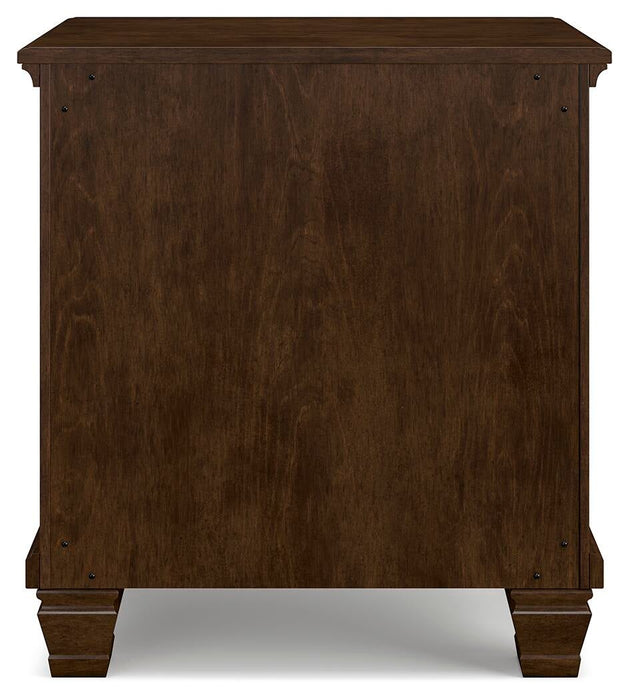 Danabrin Twin Panel Bed with Mirrored Dresser, Chest and Nightstand