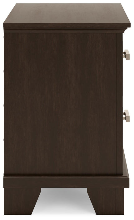 Covetown Full Panel Bed, Dresser, Mirror, Chest and Nightstand