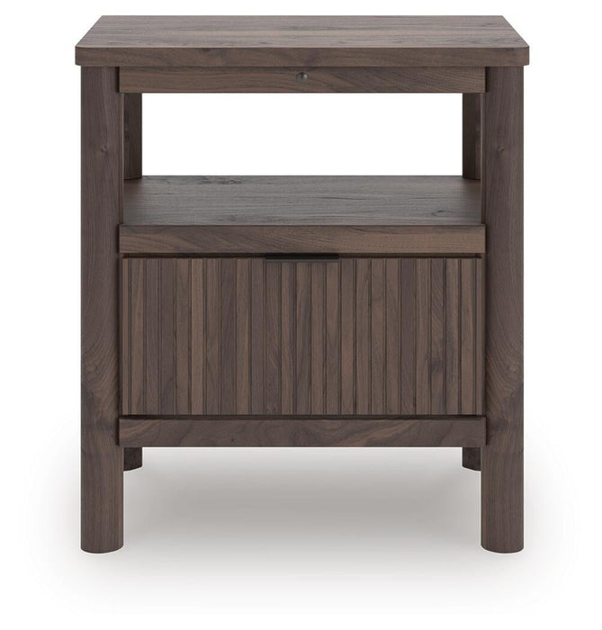Cadmori King Panel Platform Bed, Dresser, Mirror, Chest and Nightstand