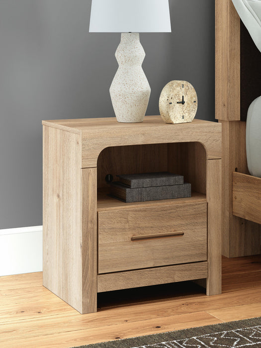 Hollymount King Upholstered Platform Bed, Dresser, Mirror and Nightstand